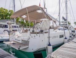 Sailboat Sun Odyssey 410 for rent in Nanny Cay Town