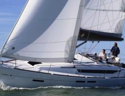 Yacht Sun Odyssey 419 Yachtcharter in Saint Petersburg