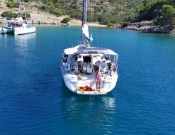 Sailing yacht Sun Odyssey 469 for rent in Athens