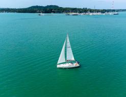 Segelyacht Sun Odyssey 469 Yachtcharter in Yachthafen Marina Phuket