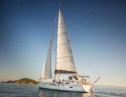 Segelboot Sun Odyssey 519 Yachtcharter in Skiathos
