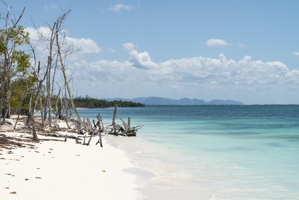 Cuba Yacht Charter - TOP Places to visit - Cayo Lavisa | YACHTICO.com