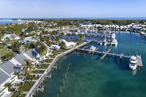 Treasure Cay Marina Harbour - Sailing Bahamas