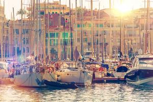 Which type of boat to charter- choosing the right yacht | YACHTICO.com